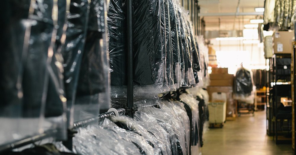 ParkerLtd's tweet photo. We offer a variety of options to meet your warehousing needs. We can accommodate everything from hanging garment storage and pallets to pick-faces and luxury areas. Our experienced team are able to pick, pack and dispatch quickly and efficiently across multiple sales channels. https://t.co/SQyjbwDbgR