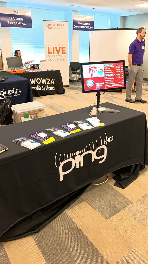 DavePetricig's tweet photo. Showing the @CDWCorp folks some @PingHD digital signage for menu boards with POS integration, touch, event booking and more at the @JBA_Dist event here in Chicago.
#digitalsignage #contentmanagement #software #cdw #touchscreens #pointofsale #pinghd https://t.co/g2LTMif7NM