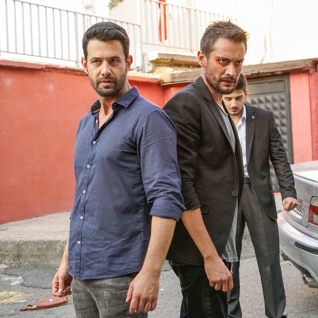 EDNALUZLIMAGOM1's tweet photo. Ali ve Sevda ve AlSev
AliHüroğlu ve SevdaEğilmez
Keremcem ve ÖzgüKaya  #tehlikeliyakinlasma https://t.co/3SoK3okEOG