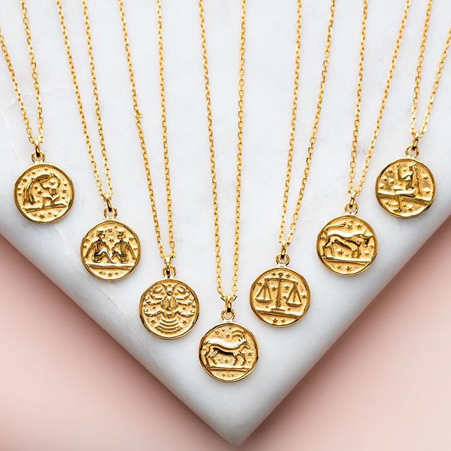 LocalEclectic's tweet photo. Your favorite Carrie Elizabeth Zodiac pendants are back!! β¨β¨ β¨ Hurry and grab your sign: https://t.co/gjxuXDXsvm
#LocalEclectic #zodiac #pendantnecklace #jewelry https://t.co/f2XSs0uDKs