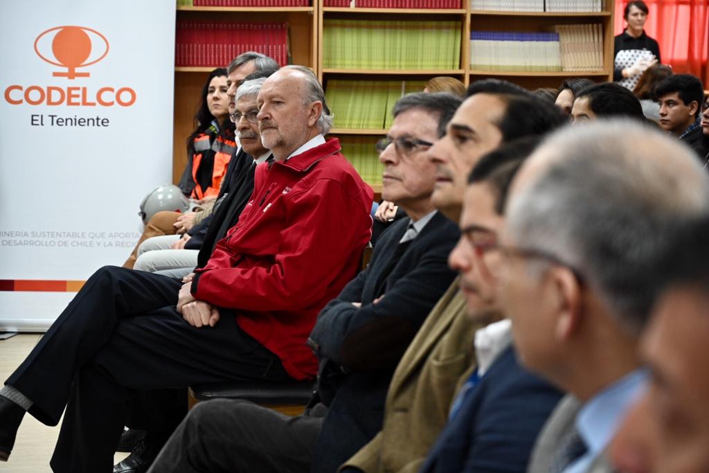 Nos entusiasma que la juventud de nuestro país, pueda ser parte de los desafíos de la minería y que las mujeres de la región de O Higgins se integren al programa Mentorias d <a href="/MinMineria_cl/">Ministerio de Minería de Chile</a> junto a <a href="/CodelcoChile/">Codelco</a>, y Minera Valle Central,para enfrentar los desafíos de la industria.