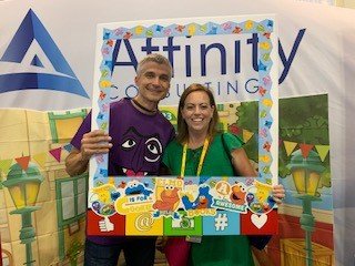 affinitylegal's tweet photo. What a great time! Thanks #ILTA2019 for all the fun last night! The Count has finally stopped counting. But, stop by booth 521 to see if Super Grover is still flying! https://t.co/ZHiDTRidG5
