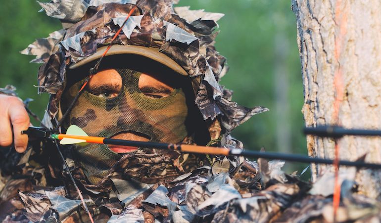 OUTDChannel's tweet photo. "Today’s camouflage patterns make it easy to blend into the surroundings. What gets hunters seen is usually one of three things — movement, exposure or silhouette."

How to Become An Invisible Hunter: https://t.co/FfQCaeieLA

#WhatGetsYouOutdoors #DeerHunting https://t.co/uC4LCxGGbV