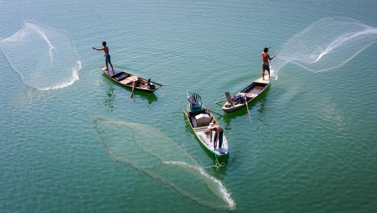 Just how can #demandgen + #ABM work together to bring in more leads? Watch <a href="/AndyGroller/">Andy Groller</a>'s whole @marketingprofs talk on #B2B “fishing” on-demand: d360.co/1ma7 #mprofs