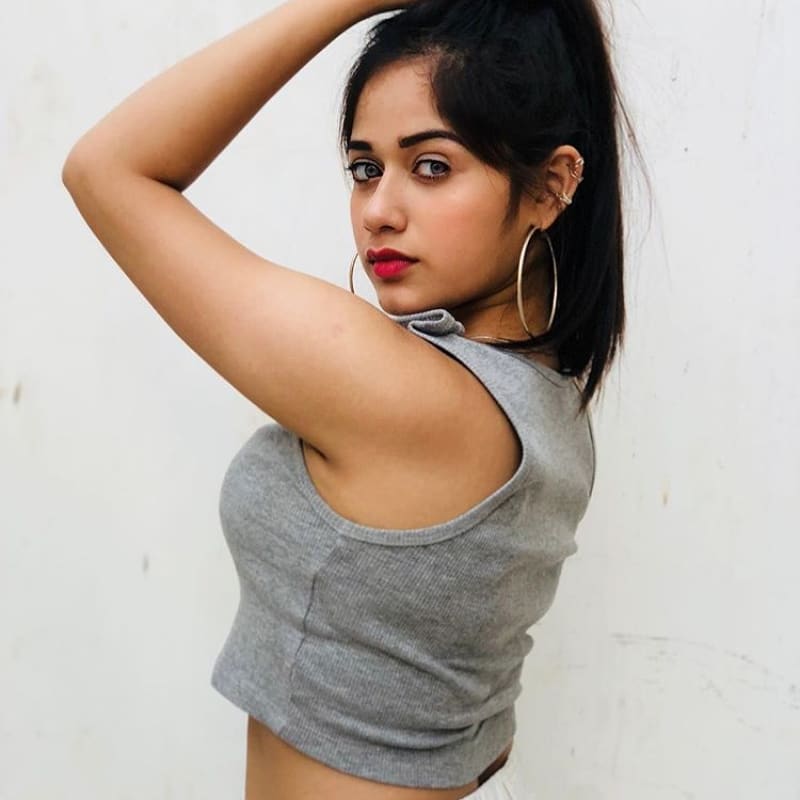 ViralTrendz3's tweet photo. Jannat Zubair 🔥🔥🔥😍😍 https://t.co/1G6wWFjRjz