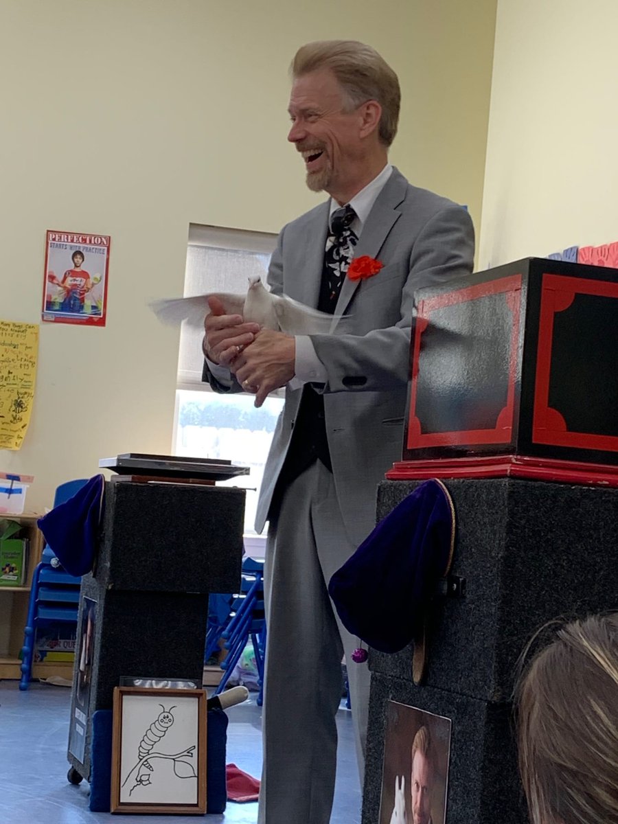 GoddardLO's tweet photo. Thank you Baffling Bill for the awesome magic show today! https://t.co/n6TaK330aH