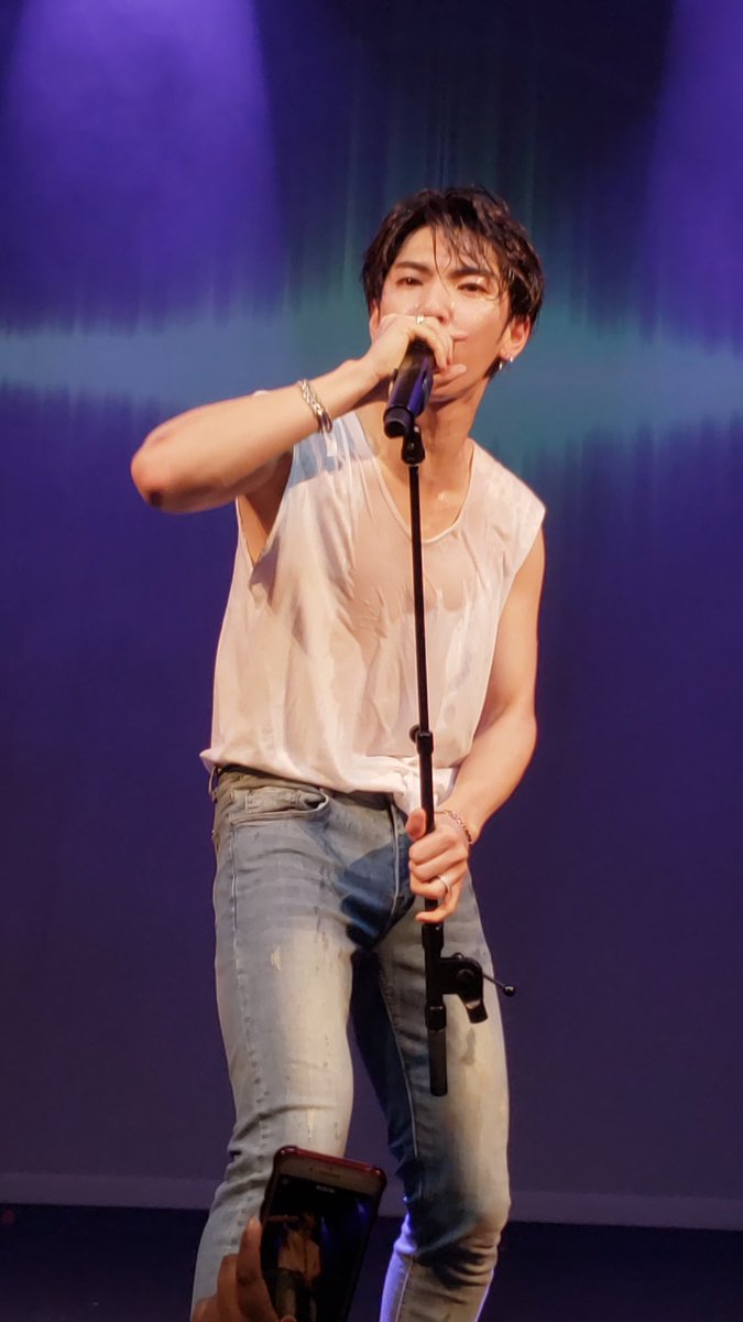 Sarandipity826's tweet photo. The bias being rude ๐ฅฐ๐ฅฐ
#JIAN
#IMFACT
#IMFACTinNJ
#IMFACTUSTour https://t.co/viSZp3NIw9