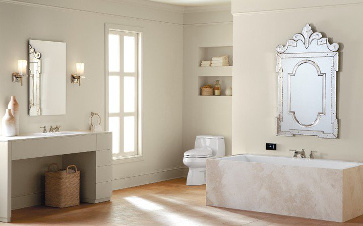 Butler_Lighting's tweet photo. 📷 by @vicbondsales: What a unique vanity! 
The built in shelves above the toilet is such a great idea, never have to worry about hitting your head on anything! 😉

#VicBondSales #VBSBathroomRemodel #Kohler #DreamBathroom #BuyLocal https://t.co/754sKmRAKM