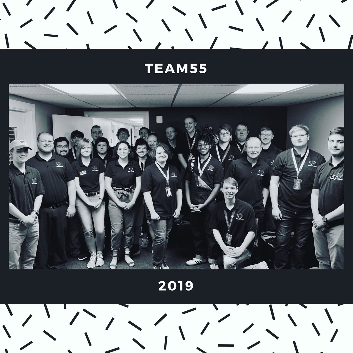 acuteam55's tweet photo. Team55 2019! These students and staff are here to assist you this year at our Front Desk, Call Center, CopyCat and Tier 2 Support (such as Networking, Tech Support, and A/V) 🌈 https://t.co/NBeQFeAjtb