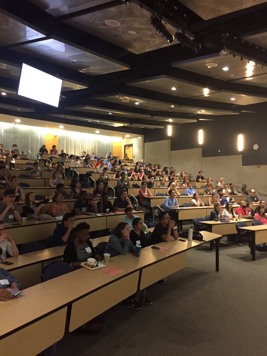 UConnFYP's tweet photo. Thanks @uconncetl for inviting us to speak at todayโs new TA Orientation. TAโs are so important to the success of our first year students! #welcometoUConn #inspireexcellence @UCBigL @UConnAAC @dto02002 https://t.co/1R4txnCy6o