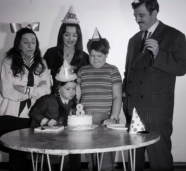 _Abhorrence's tweet photo. 𖤐Lisa Loring celebrating her 8th birthday on set of The Addams Family🕷 https://t.co/vcM55Z6mlr