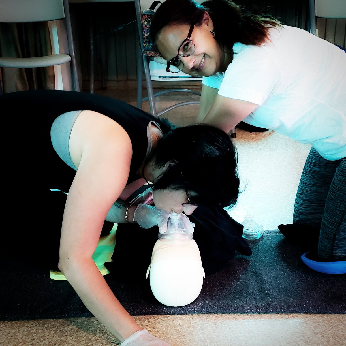 Wholenessfitne1's tweet photo. First Aids/CPR C recertification. The course was amazing, very professional. If you need to do or renew your First Aids/CPR we highly recommend St. John Ambulance.
.
#beprepared #groupfitnessinstructors #fitness #wholenessfitness #safetyisfirst https://t.co/3849Nzw6Wo