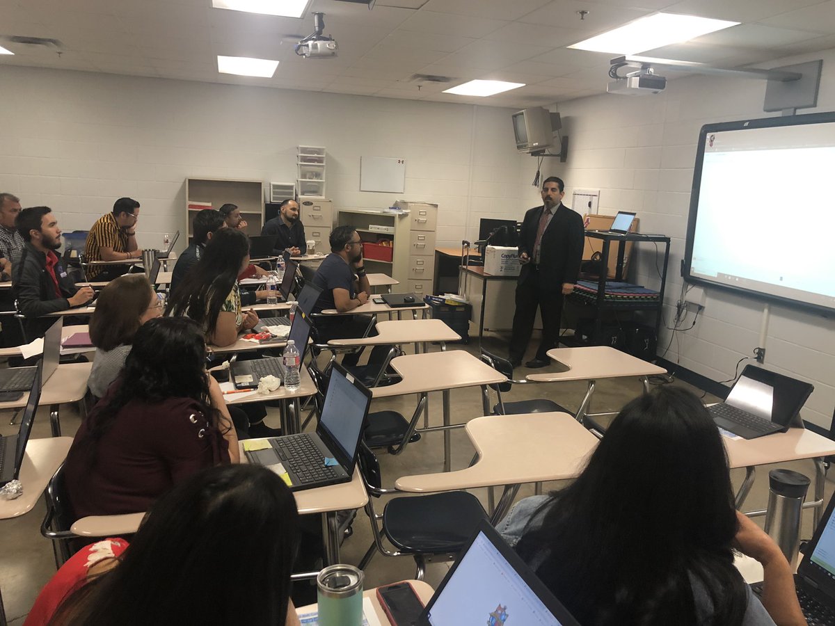 hugolealmath's tweet photo. Morning sessions @Edinburgcisd Math Curriculum Orientation Day.
#TeamMath #bestTeam #ConnectwithECISD https://t.co/fM8ItILIho