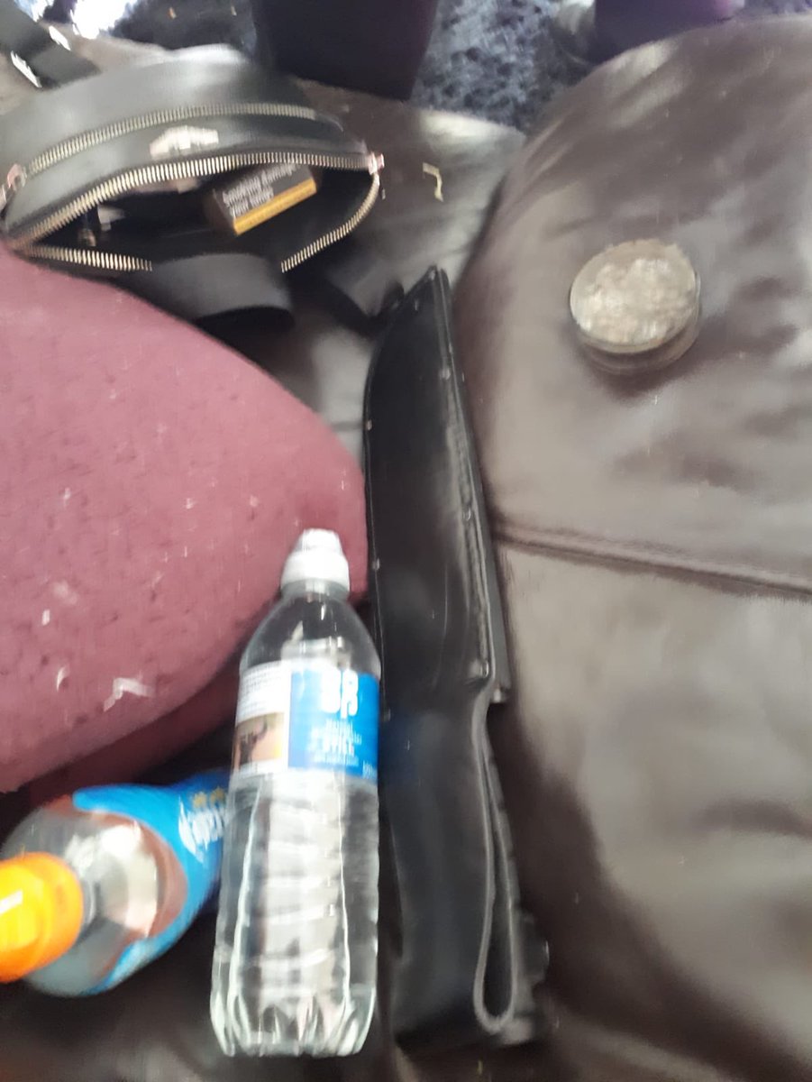 StratfordCops's tweet photo. Our team have been assisting in the detention of 3 people from an address in #TrinityMead. The address had been used for #drug supply in the area. Information has been received by our #community and acted on.
#yousaidwedid #stratforduponavon #CountyLines https://t.co/WIhMnfQZym
