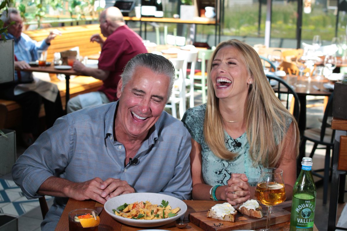 BillyCosta's tweet photo. Back from vacation and thrilled to be back on set with @jennyj33 and the @DiningPlaybook team! #diningplaybook https://t.co/oWaugzIXAH