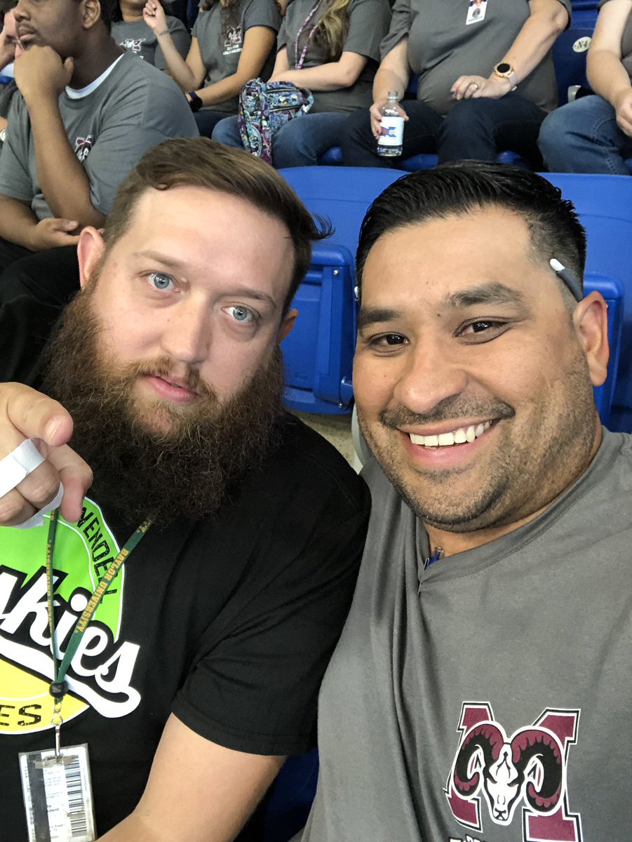 Back to School!  #ConvoSelfie #MojicaMadness