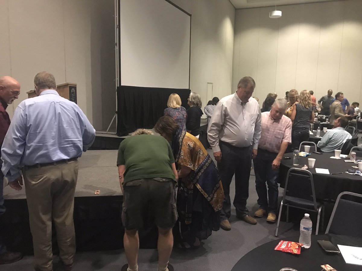 LarryMattYork's tweet photo. Fun exercise about building trust in teams using mousetraps! A setter leads the unsetter who has their eyes closed to release the trap, video below. Good metaphor from @greg_hawks #trustevolution @nobleresinst https://t.co/Sp6SsBgJS4