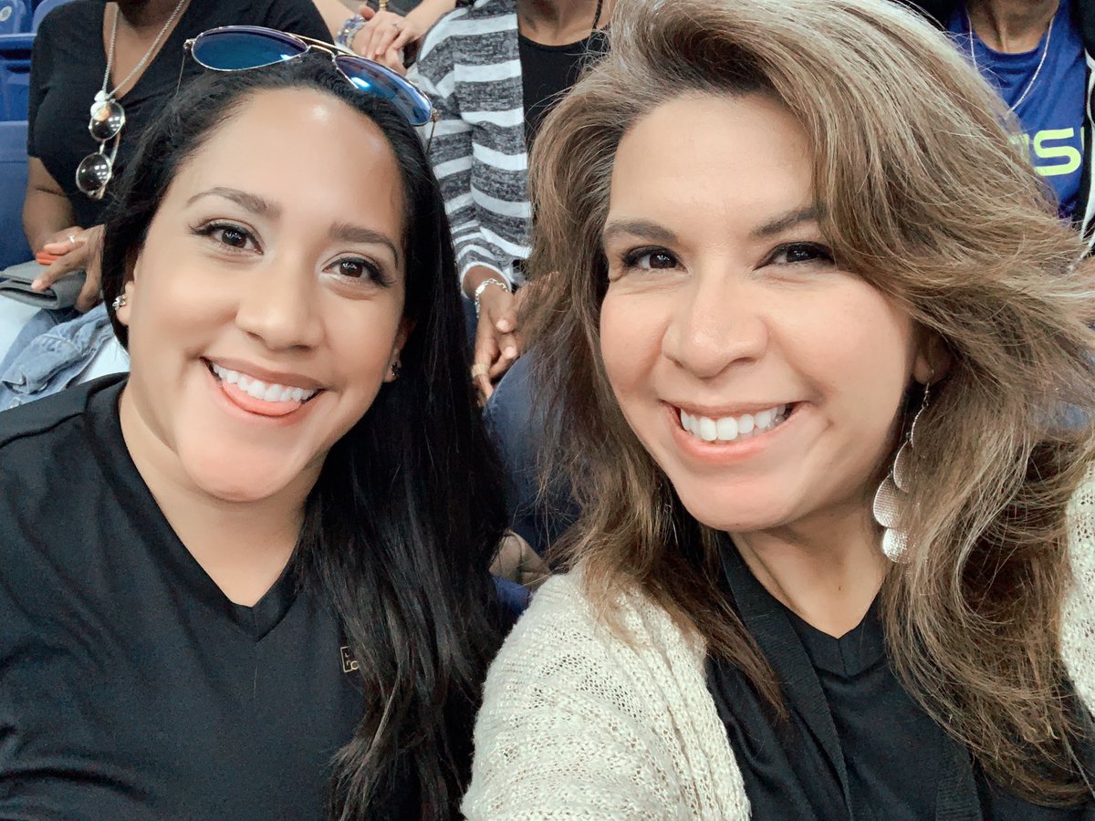 #ConvoSelfie#PeaseLegends Fine arts rule!!❤️