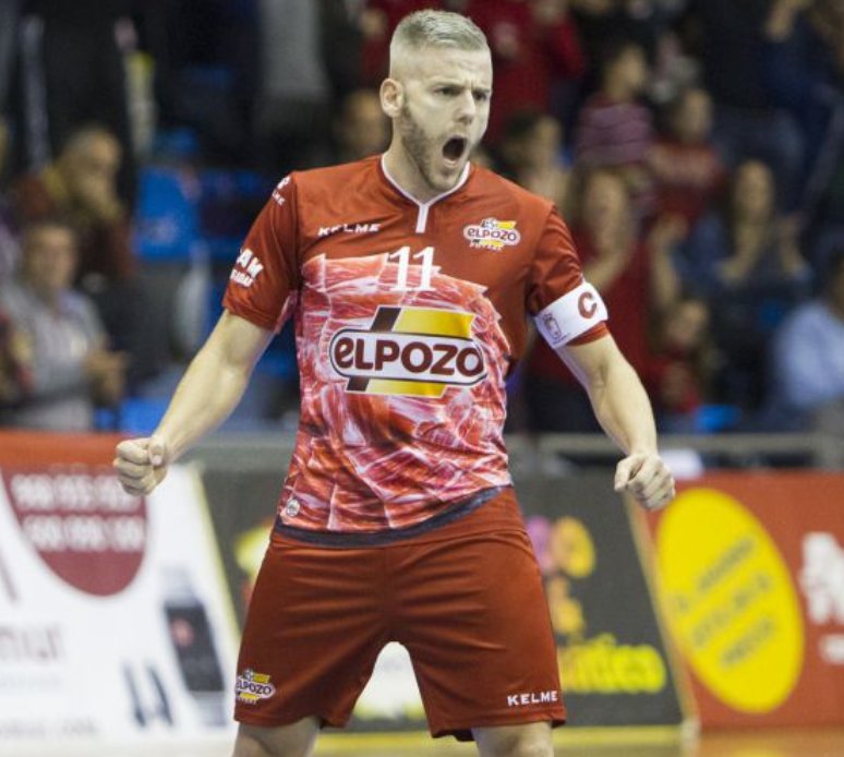 Solo_Futsal's tweet image. 🚨🚨 Encuesta FUTSAL 🚨🚨
¿A quién ficharías?

RT @sergiolozano09
FAV @11miguelin11