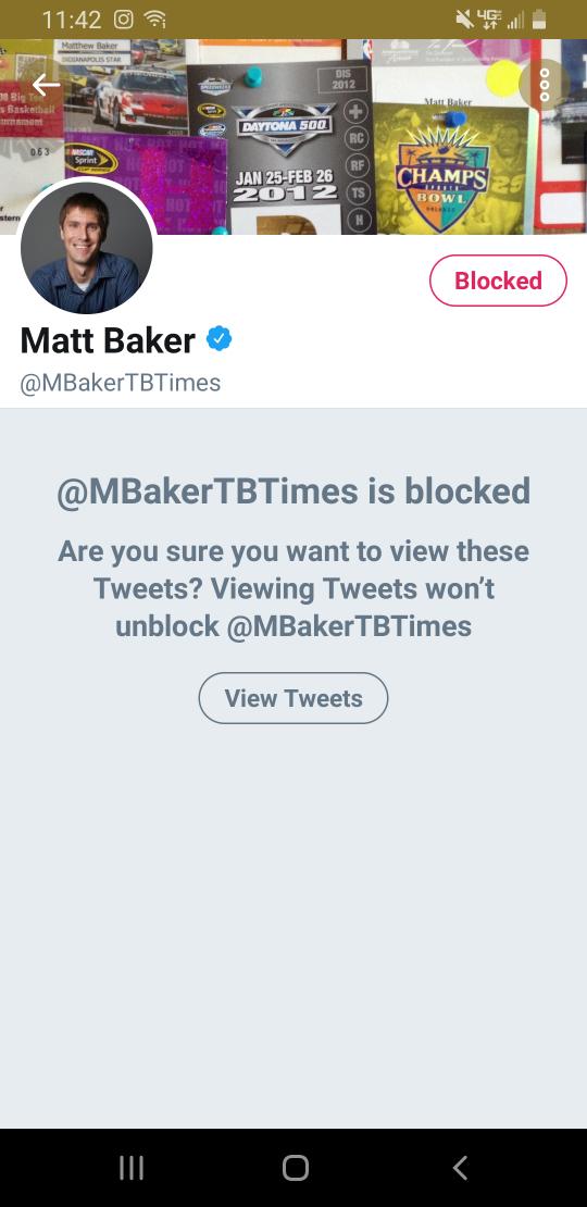 Travis649's tweet photo. #blockmattbaker
Fuck him and his Dumb and Dumber hair cut https://t.co/tK3pg4Wjq4
