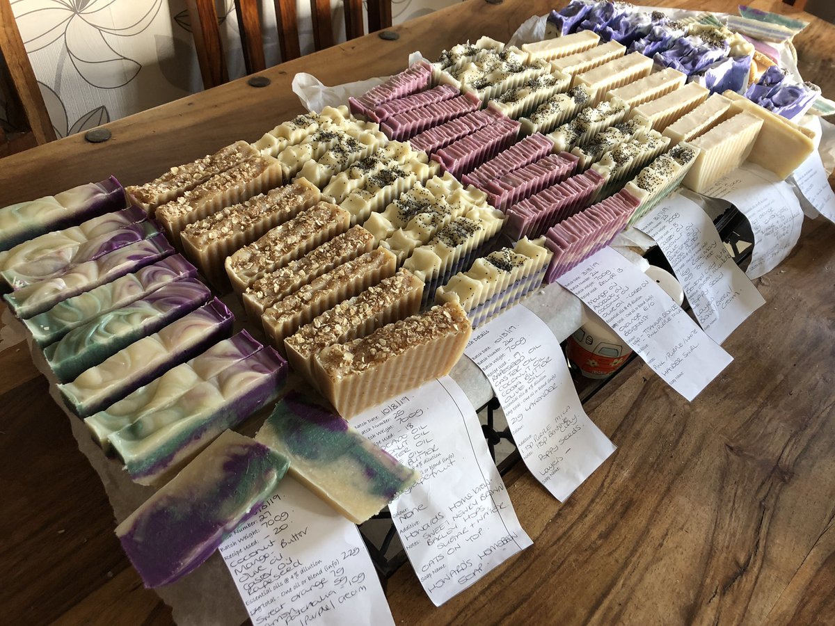 Fredbettysoaps's tweet photo. Nice full board of soap curing.... x https://t.co/dyBZXZGZCL