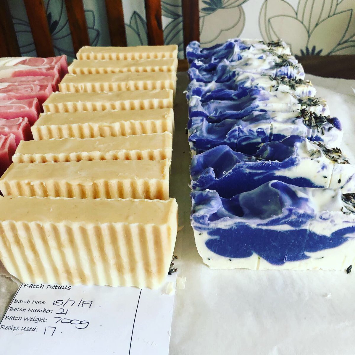 Fredbettysoaps's tweet photo. Little selection of my natural homemade soaps x https://t.co/kBovRdrNpb