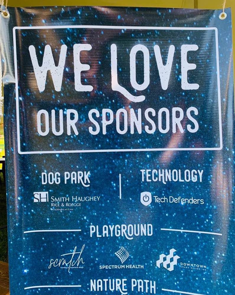 Tech_Defenders_'s tweet image. Thank you to the Friends of Grand Rapids Parks for throwing their Green Gala event. Our team had a blast celebrating the great work being done to enhance local parks. We appreciate you letting us be a part of it!

#GrandRapids #TechSponsor #Events #Nature #ITAD #EdTech #K12