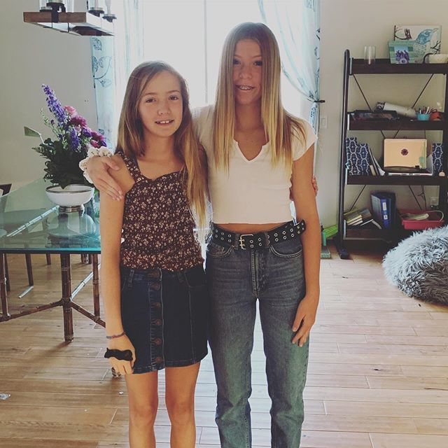 richiewhiting's tweet photo. Off to middle school for Marli and high school for Danet. https://t.co/8q2KnyezpG https://t.co/ISXVvFo9PY