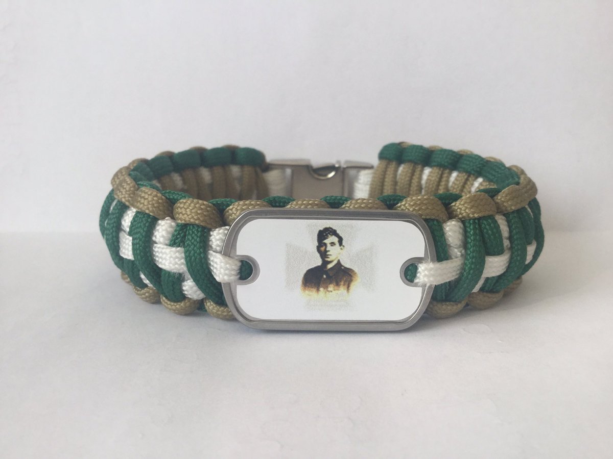 CMPBA81's tweet photo. #WilliamAngusVC #WilliamAngus Paracord Bracelet
These are custom made to order if anyone is interested please contact me directly for details. https://t.co/TYGP8Ww94w