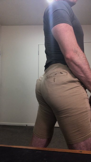 Live now on chaturbate come and hang out  https://t.co/OhKFdvpv6B  #bulge #datass #manass #nsfw #cum<a href="/tag/datass"class="tags"><span>#datass</span></a><a href="/tag/nsfw"class="tags"><span>#nsfw</span></a><a href="/tag/cum"class="tags"><span>#cum</span></a><a href="/tag/bulge"class="tags"><span>#bulge</span></a><a href="/tag/manass"class="tags"><span>#manass</span></a><a href="/tag/camguy"class="tags"><span>#camguy</span></a><a href="/tag/so"class="tags"><span>#so</span></a>