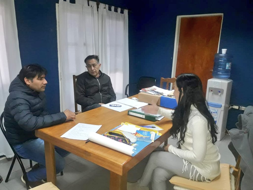 modernizacionlr's tweet photo. JORNADA DE INSCRIPCIÓN DE ADULTOS 2000 EN FÁBRICA ENOD.
La misma se llevó cabo con el objeto de que jóvenes y adultos, que presten servicios en está fábrica, puedan finalizar sus estudios, permitiéndoles obtener un titulo con validez nacional.  #AlbertoParedesUrquiza https://t.co/c3kVHhKTqj