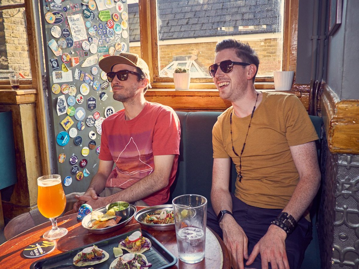 roseandcrownnw5's tweet photo. Those @YucatanLdn boys are back in tonight! Serving up Tacos, Papadzules and Chilaquiles for ALL dietry persuasions!!! And they are very persuasive! #lovetacos #mexican #streetfood #glutenfree #vegan https://t.co/IfxItaqwuX
