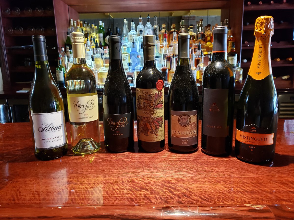 Wine tasting Thursday 6-8pm. Featuring wines from Italy, California, Michigan, Washington and Spain @brassfieldwine @CarpinetoWines @DablonWinery
