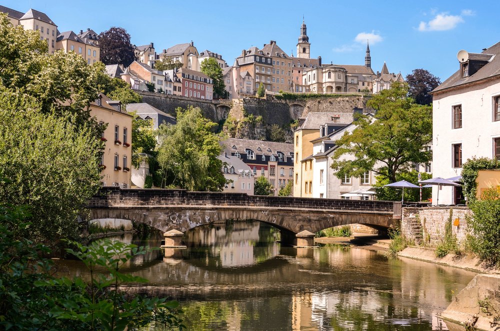 Win flights for 2 to Luxembourg, one of Europe's most beautiful capitals, with <a href="/LuxairAirlines/">Luxair Luxembourg Airlines</a>. If cobblestoned streets, restaurants galore &amp; a vibrant nightlife scene sounds good to you, follow &amp; RT to be in with a chance to win. #DUBLuxair