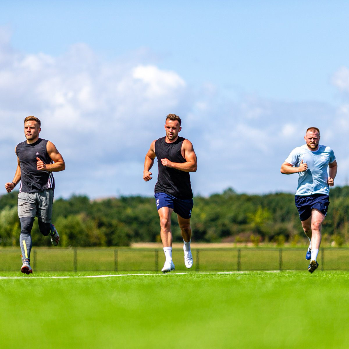 DingsCrusaders's tweet image. We're delighted to report that @Ian_madigan @AndyUren9  and Sir @JoeJoyce94  worked their socks off today at @shaftesburypar1 despite it being their off-week...

@nca_rugby @swsportsnews @GRFUrugby @happyeggshaped @BristolBears #UTB #DoingExtra #TogetherWeRise