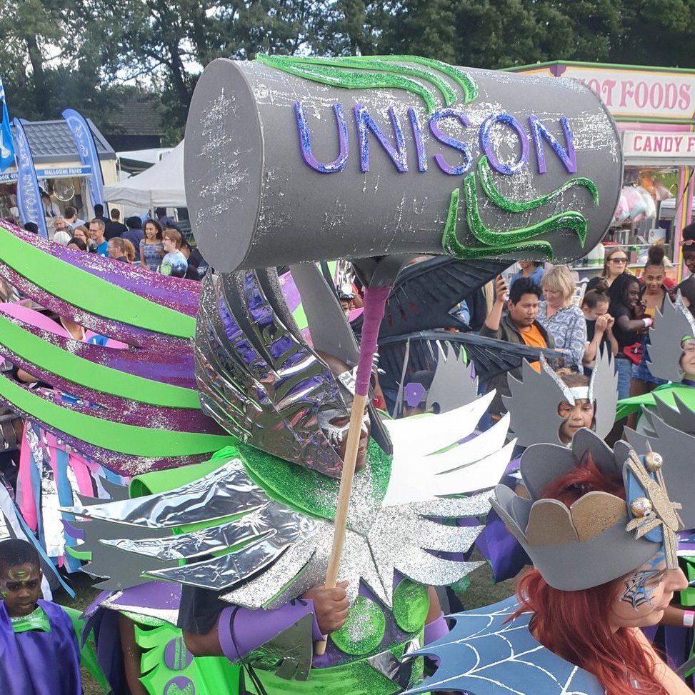 Thor and his Wharton Troupe came parading through the park...repping @unisontweets the entire way! Thank you Unison for sponsoring us and helping us show how #sheffieldissuper! 

<a href="/ace_thenorth/">Arts Council England, North</a> #madeinsheffield #sheffieldcarnival #sheffield