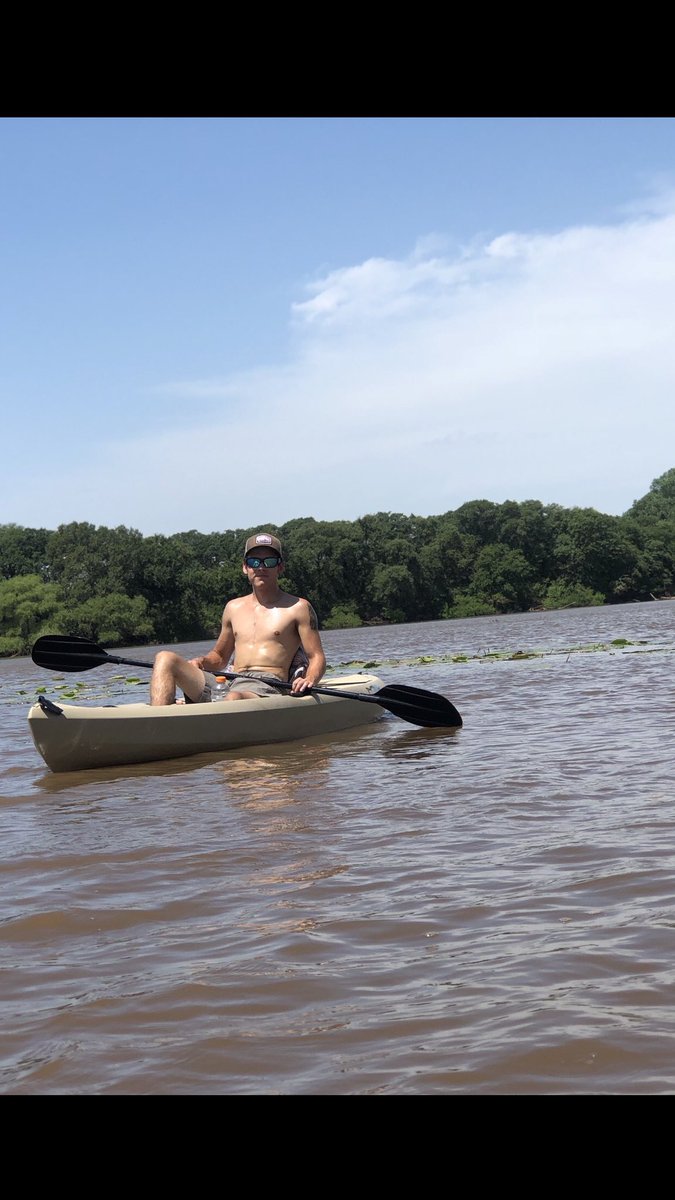 Garrett_Kyle00's tweet photo. Peace out summer 🤪✌🏼 https://t.co/5ar35dKTJb