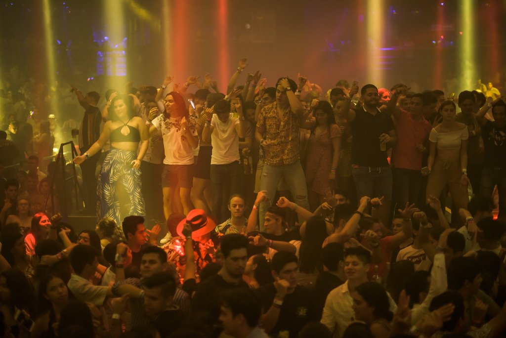 If we were animals, I'd be a party animal 😈🤘