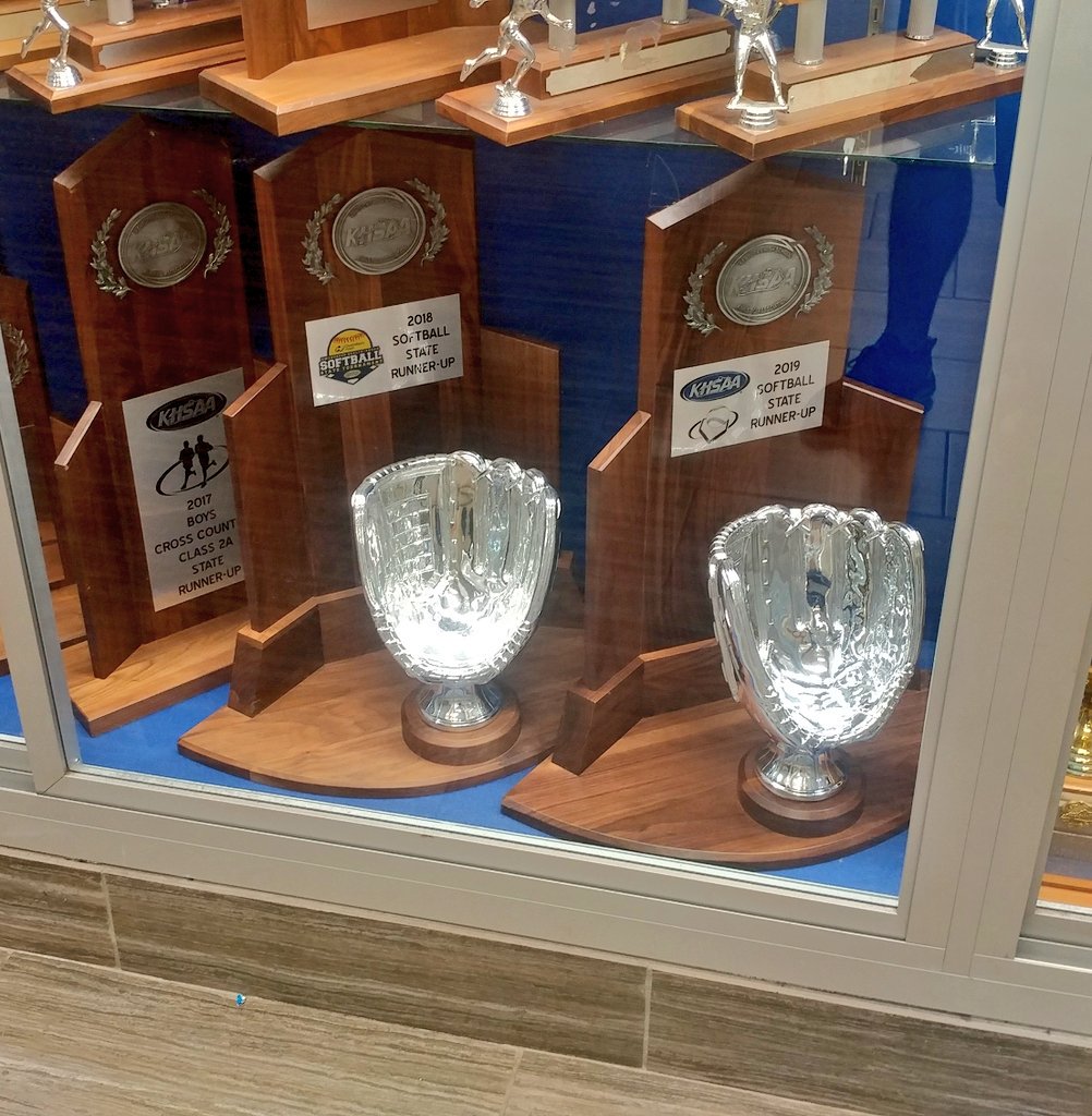 coachmckinney73's tweet photo. 2019 banquet in the book.
Trophies have finally made it to their new home. State Runner-up trophies are some really nice bookends !
Thank you to everyone who helps support the Lady Raider softball program.
" Proud to be WE ! "
#makeroominthetrophycase https://t.co/8g76jJvP2G