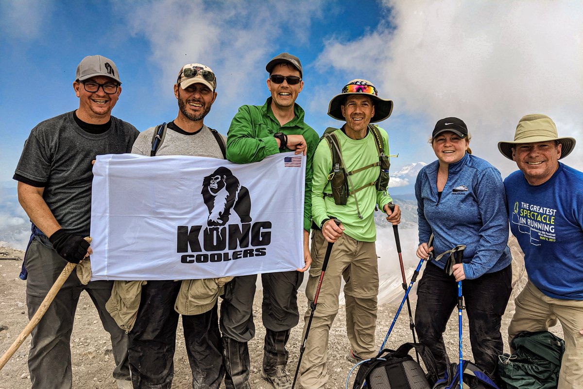 A team of employees from @KongCoolers and @ElkhartPlastics pushed themselves to the summit of Mt. St. Helens. We make sure our coolers are just as strong as our employees! #kongstrong 💪🦍