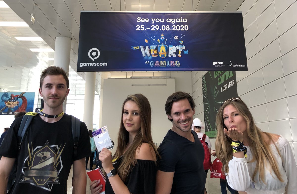 upstream_tv's tweet photo. That’s it for this year’s #gamescom2019! Let’s talk about it on tomorrow’s stream shall we? See you next year! https://t.co/PxAeWuCUdW