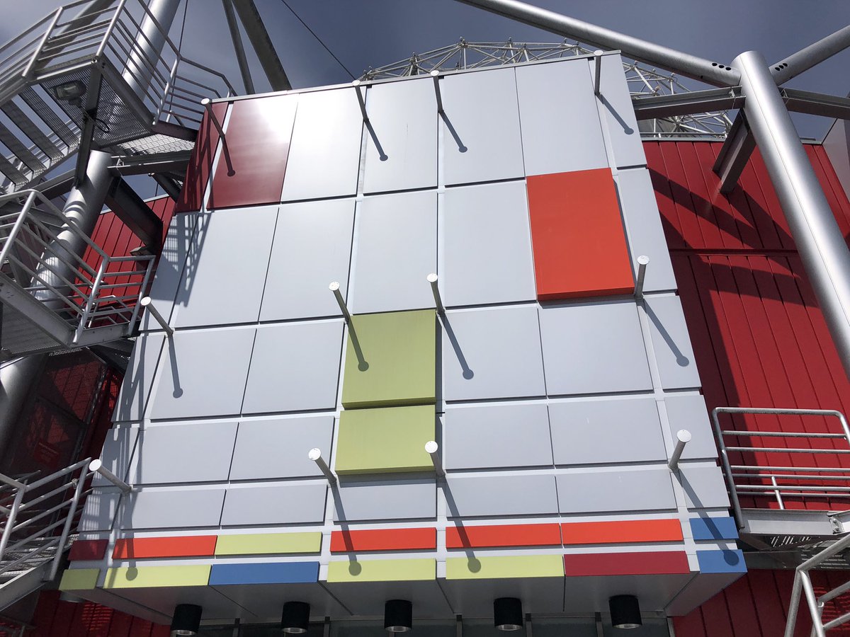 jnovakowski_'s tweet photo. Trying to think of an example of an array found in nature. Just keep finding examples of human-constructed arrays. #array 
#MathPhoto19 https://t.co/Z4wWrLSB78