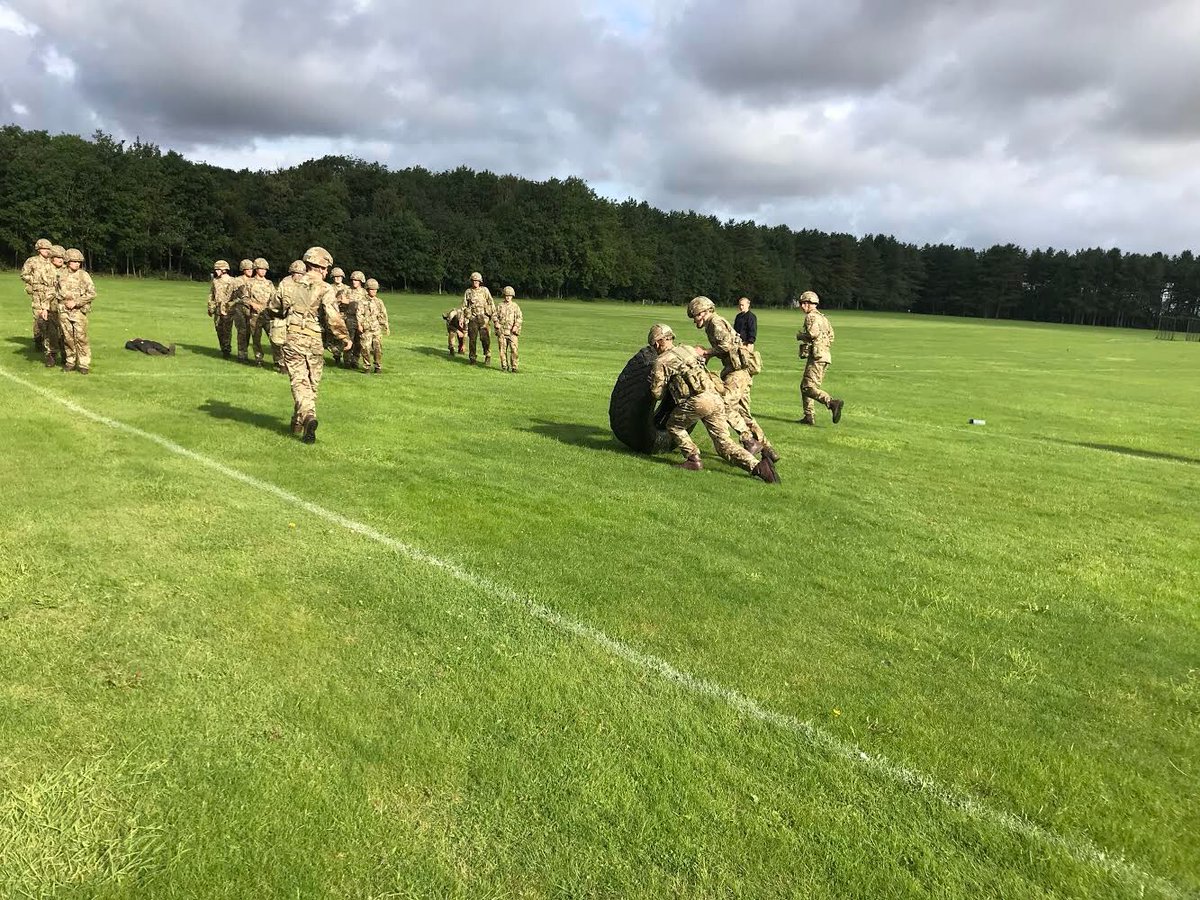 RAF_NCACITC's tweet photo. After a hard week on exercise at Stanford Training Area, 280 took part in Ex ULTIMATE CHALLENGE; a Battle PT session consisting of combat methods of movement &amp; a 12km stretcher-run around RAFC Cranwell. They beat Initial Officer Training’s time of 2hrs 40, with a time of 2hrs 18. https://t.co/5l6HqFyIIp