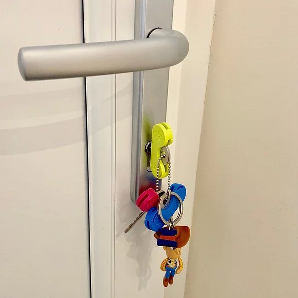 the_Keywing's tweet photo. Our friends @ManageAtHome gave #blogger @rosslannon a mystery box of handy #products to #review. We found out that one of those mystery products was a #Keywing and we are #delighted with his response! You can read below ... Thanks Ross πππ
https://t.co/2pdMQwpaz7 https://t.co/TdFh3wyPZT