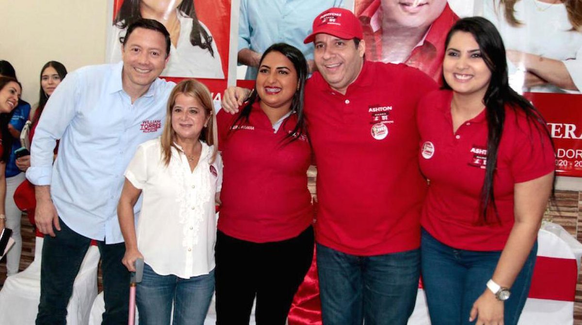 zonacero's tweet photo. Líderes del Partido Liberal se suman a la campaña de William Torres en Soledad
https://t.co/ZWGLGgSwAP https://t.co/KAYHBHw6ta