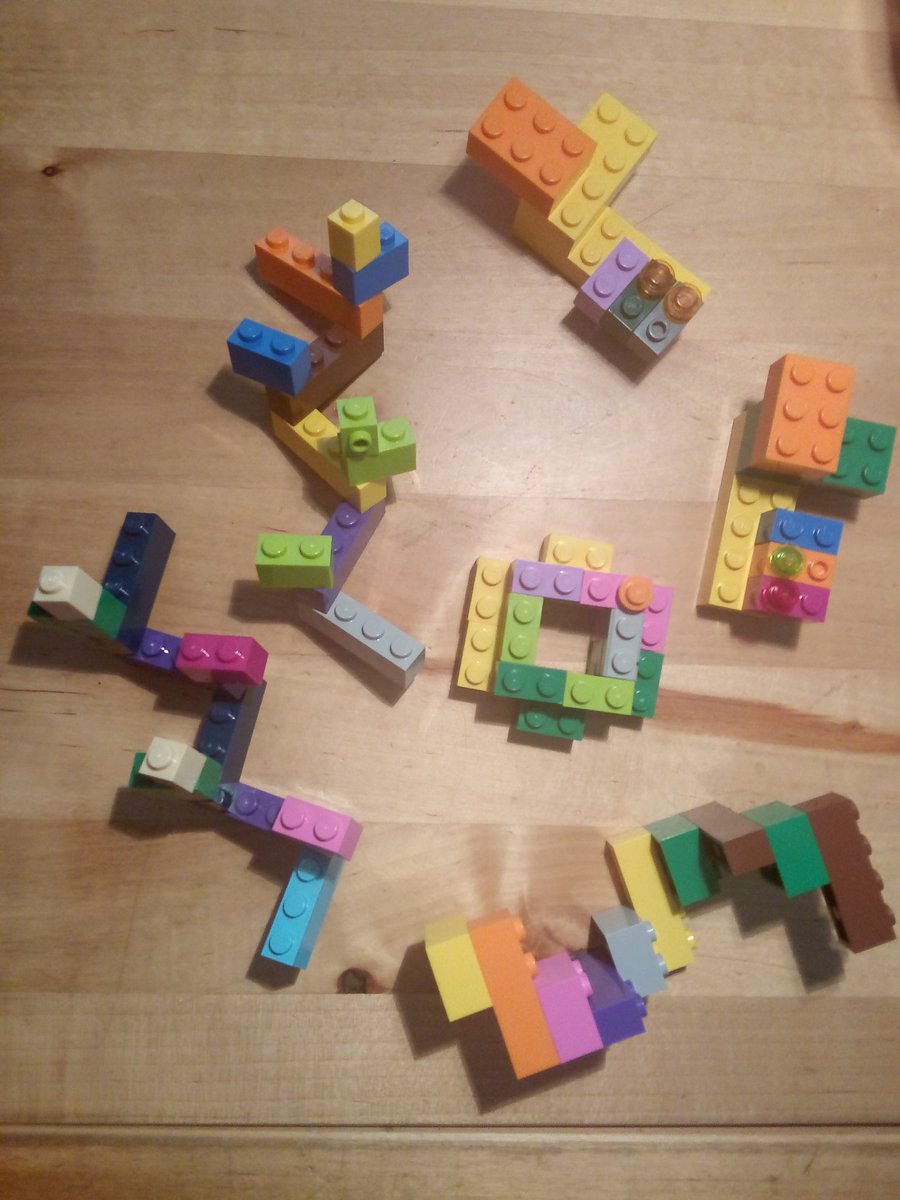 jdomenechca's tweet photo. Preparant #LifeBricks #Catabolisme #Anabolisme #Homeòstasi https://t.co/rd16XZ7aJG