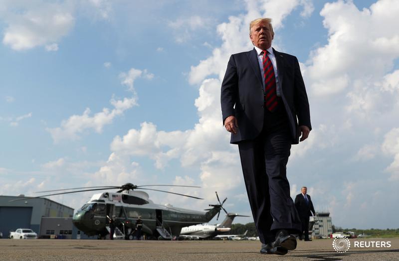 ReutersPolitics's tweet photo. EXCLUSIVE: Trump ordered cabinet members to find a solution to stem farm belt anger over his biofuel waiver decision after two-hour White House meeting - sources https://t.co/wdD9gVhETz
