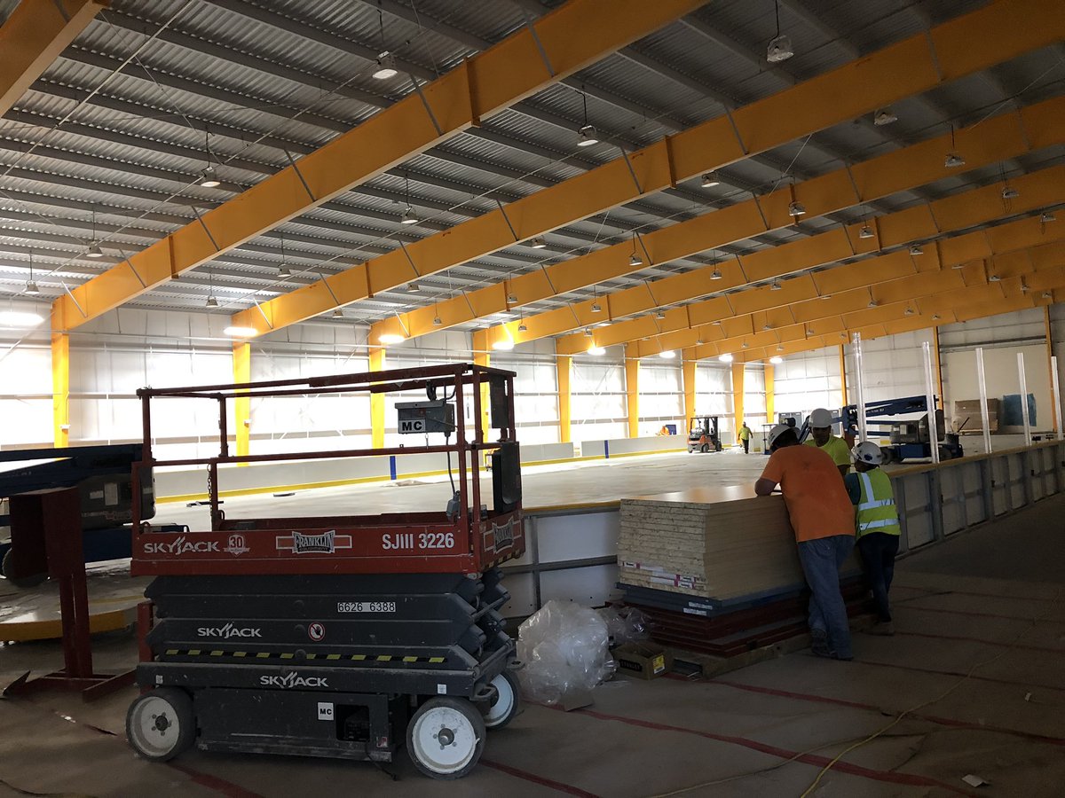 DelmarSmith's tweet photo. So exciting to see the @FordIceCenter Bellevue coming to life.  #awesome https://t.co/fEo3dEEWMG