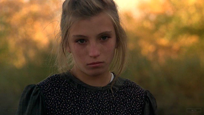 Happy Birthday to Linda Manz who turns 58 today! Name the movie of this shot. 5 min to answer! 