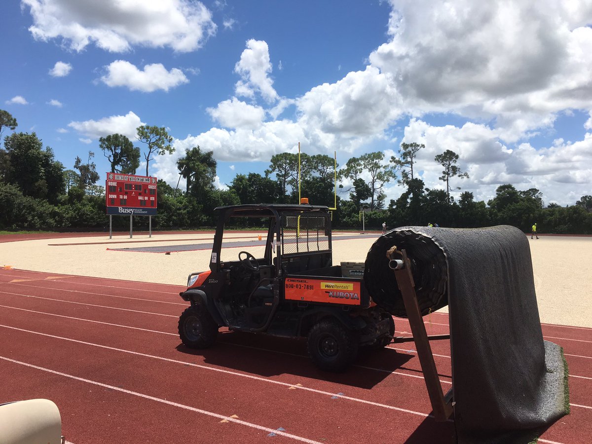 ECSsports's tweet photo. Turf install starts today! โ๏ธ๐ก๐ช๐ฝ#TurfFieldUpdate @ActGlobalTurf https://t.co/LB07qLA8ey